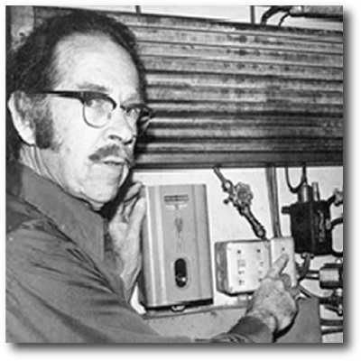 Professor Carl Nielsen of the Ohio State University developed the first residential plastic loop water geothermal design for his home.